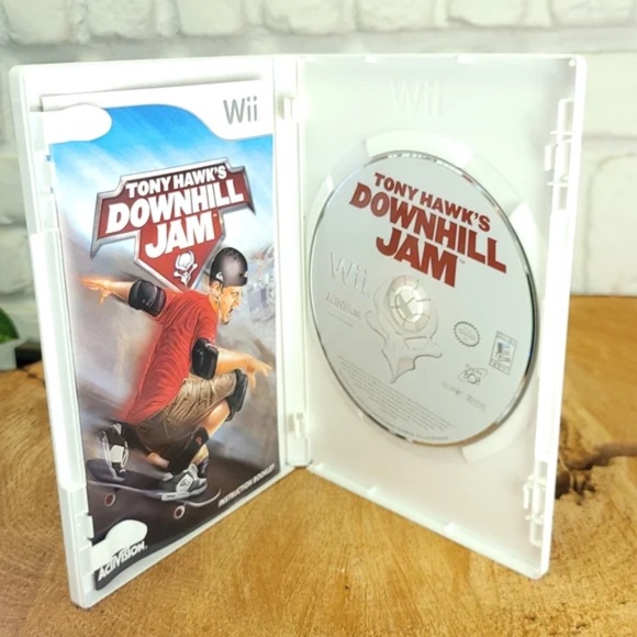 Wii Tony Hawkes Downhill Jam - Picture 3 of 3